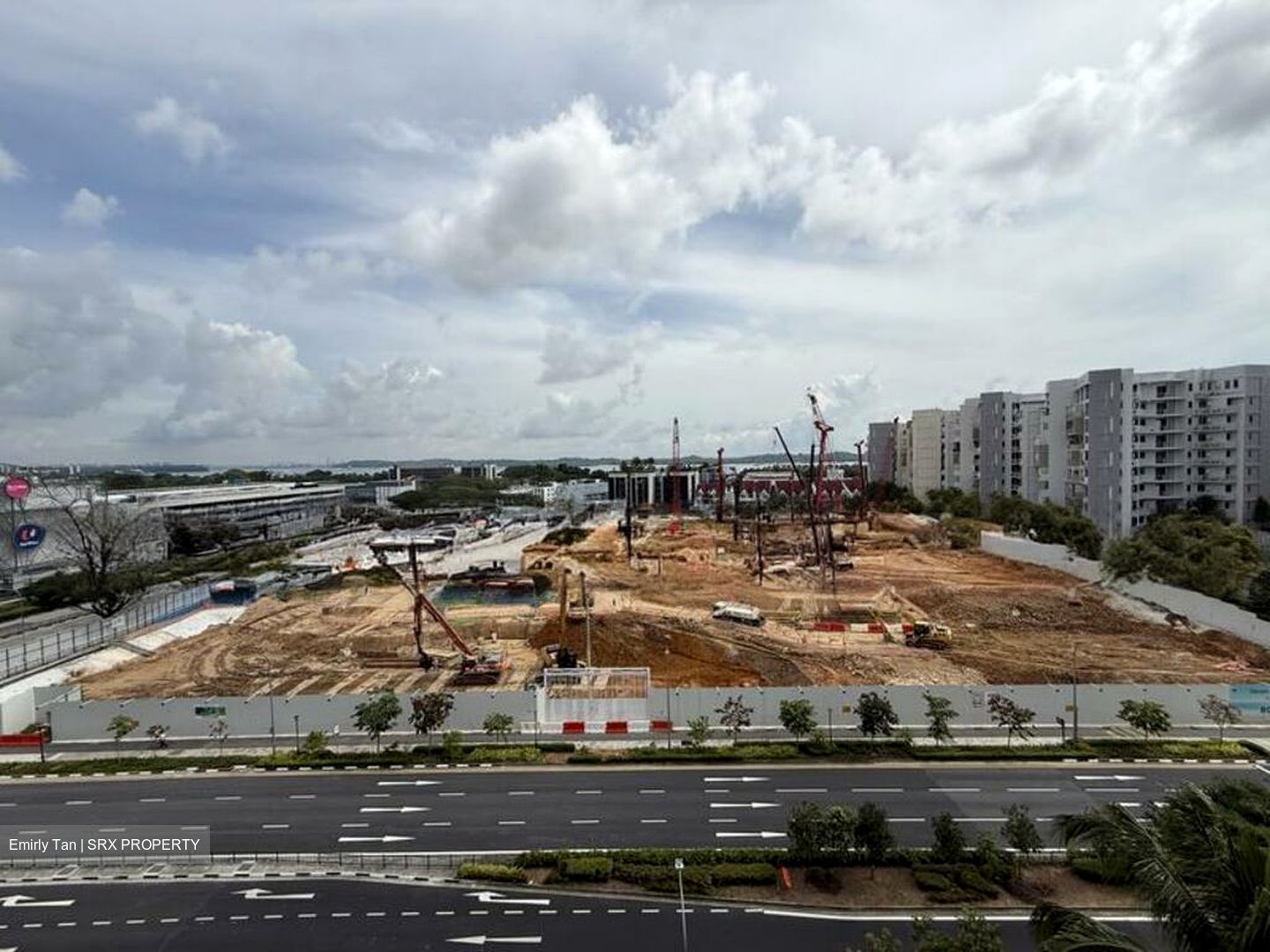 Jalan Loyang Besar (D17), Condominium #497968041